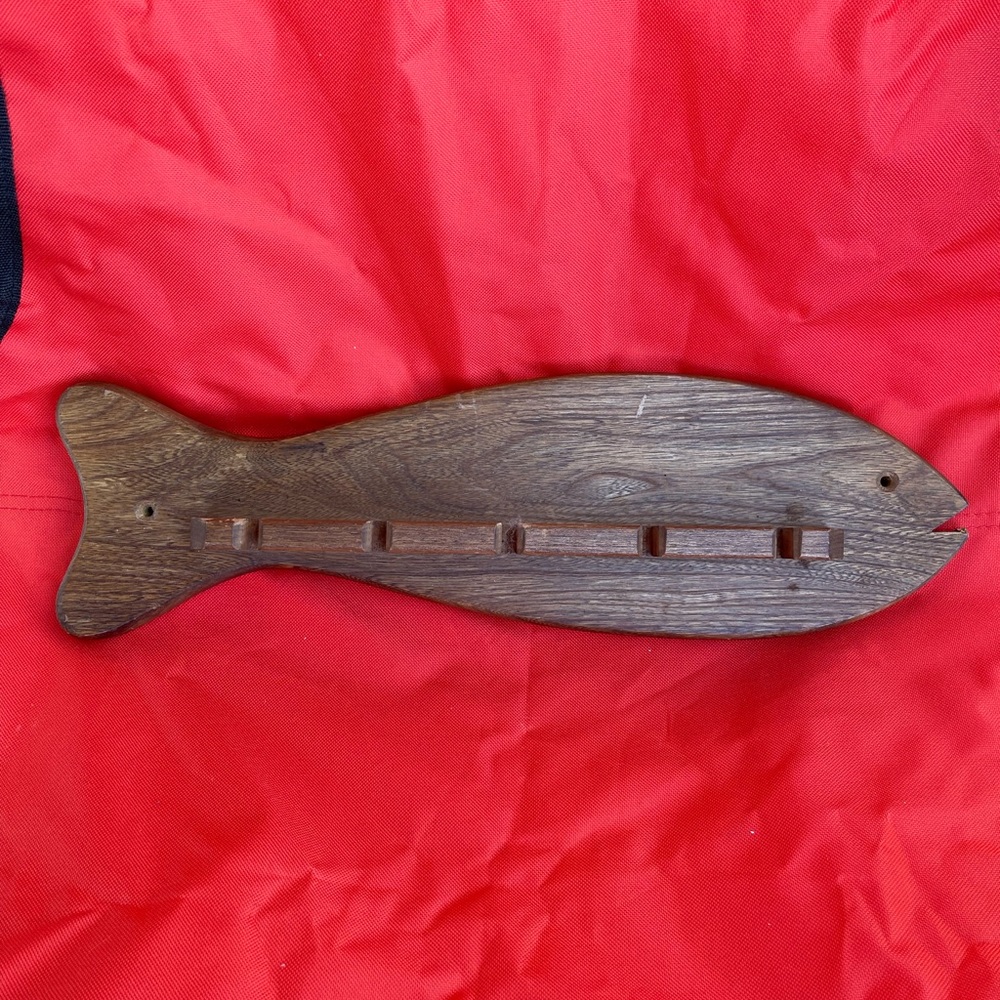 NWOT wooden fish fishing rod holder